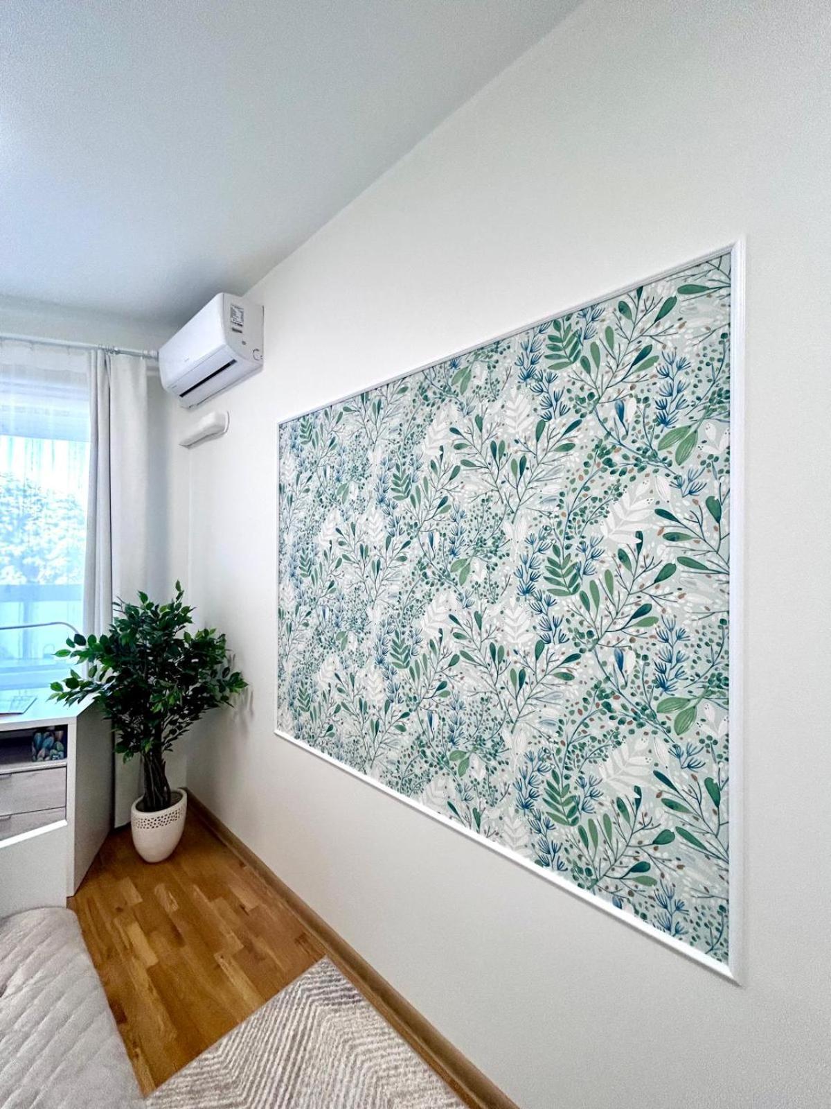 Stella'S Apartment - City Center - Free Secure Parking - Big Sun Terrace - Air Conditioning - Wifi - Tram To The Tallinn Bus Station And Old Town Eksteriør bilde
