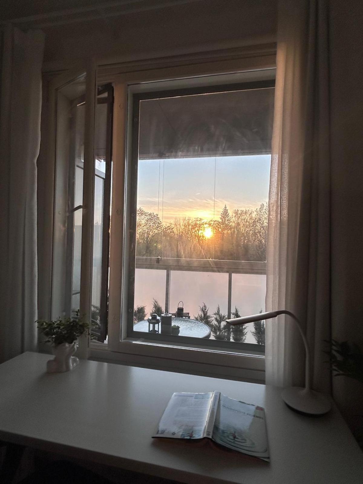 Stella'S Apartment - City Center - Free Secure Parking - Big Sun Terrace - Air Conditioning - Wifi - Tram To The Tallinn Bus Station And Old Town Eksteriør bilde